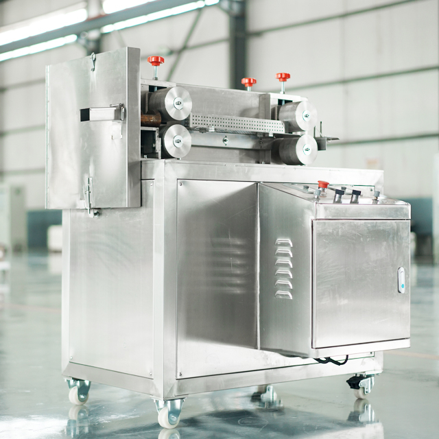 LSC-I(Loomak 成形・切断機)