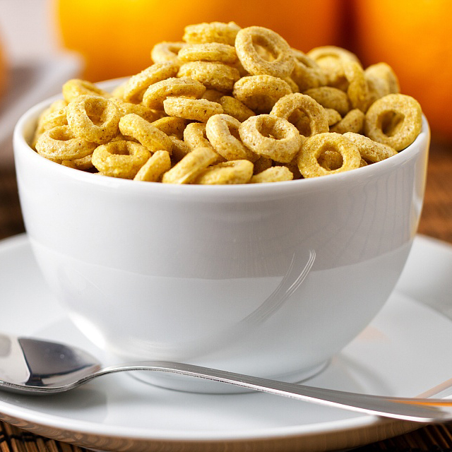  コーンフレークと朝食用シリアルの生産ライン